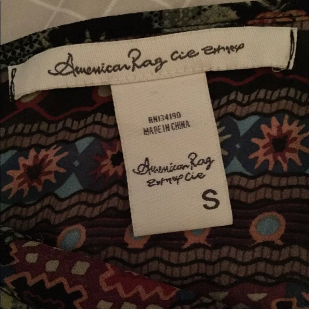 American Rag Floral Pattern Blouse - Picture 2 of 2